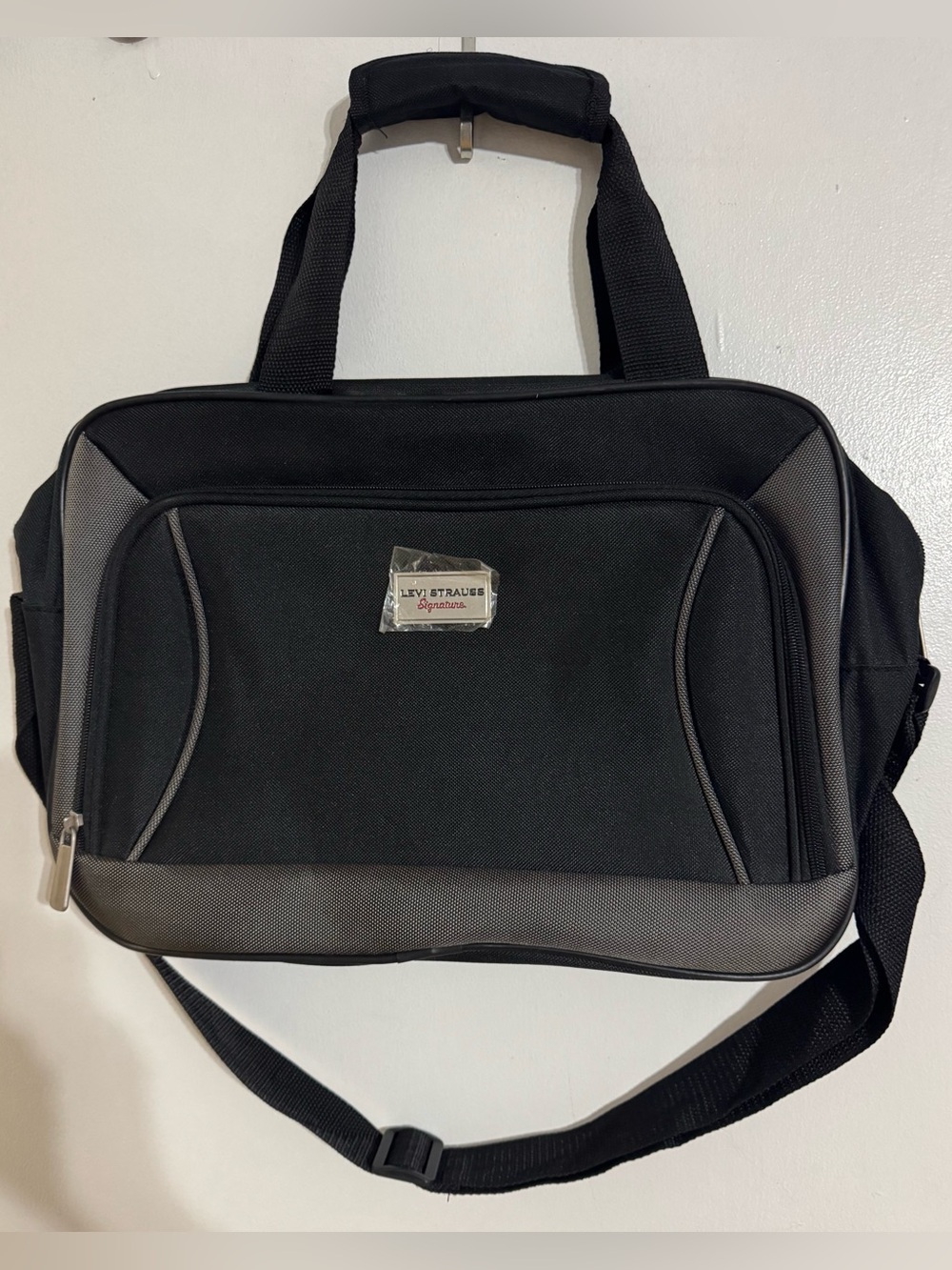 Levi's Black and Gray Travel Shoulder Bag NWOT